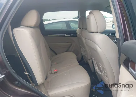 2015 Kia Sorento Lx z USA, uszkodzony, nr VIN 5XYKT3A62FG585798